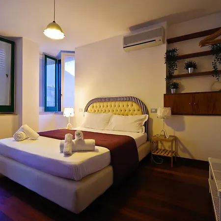 Bed And Travel Dogana Regia 15 Salerno